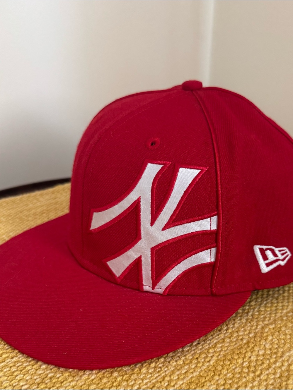 New Era Men’s NY Hat, Size 7-1/4 - Picture 2 of 7